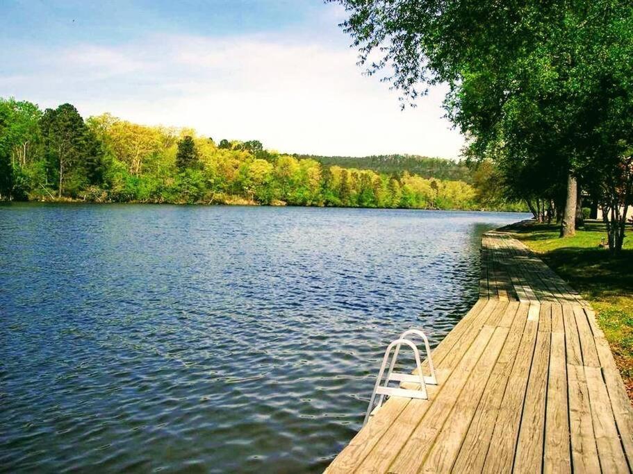 Perfect Lake Retreat Hot Springs Luaran gambar